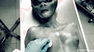 HORROR PORN – Roswell UFO