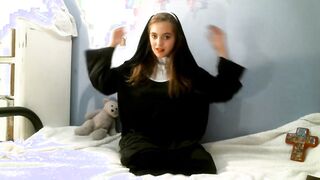 The Power Of Christ Cumpels Me