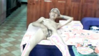 Mature Asian Cam Show