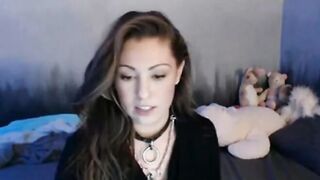 Emo Girl Deepthroats Her Dildo on Webcam
