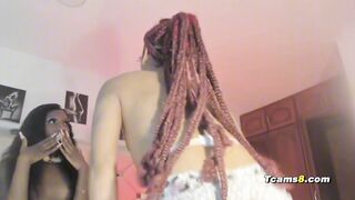 Four gorgeous transvestites teasing and twerking their ass