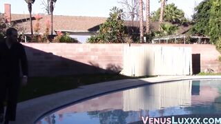 Pretty shemale Venus Lux ass stretches a horny muscular hunk