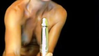 Hot Brunette MILF Babe on Webcam