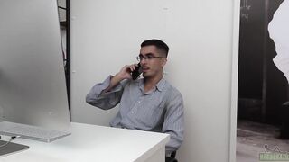 Loirinha gostosa do rabão fudendo com o dotado