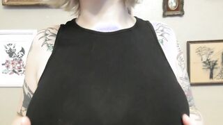 Tattooed Slut With Big Assets Misses You