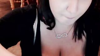 Big-Tit BBW Plays With Herself on Webcam