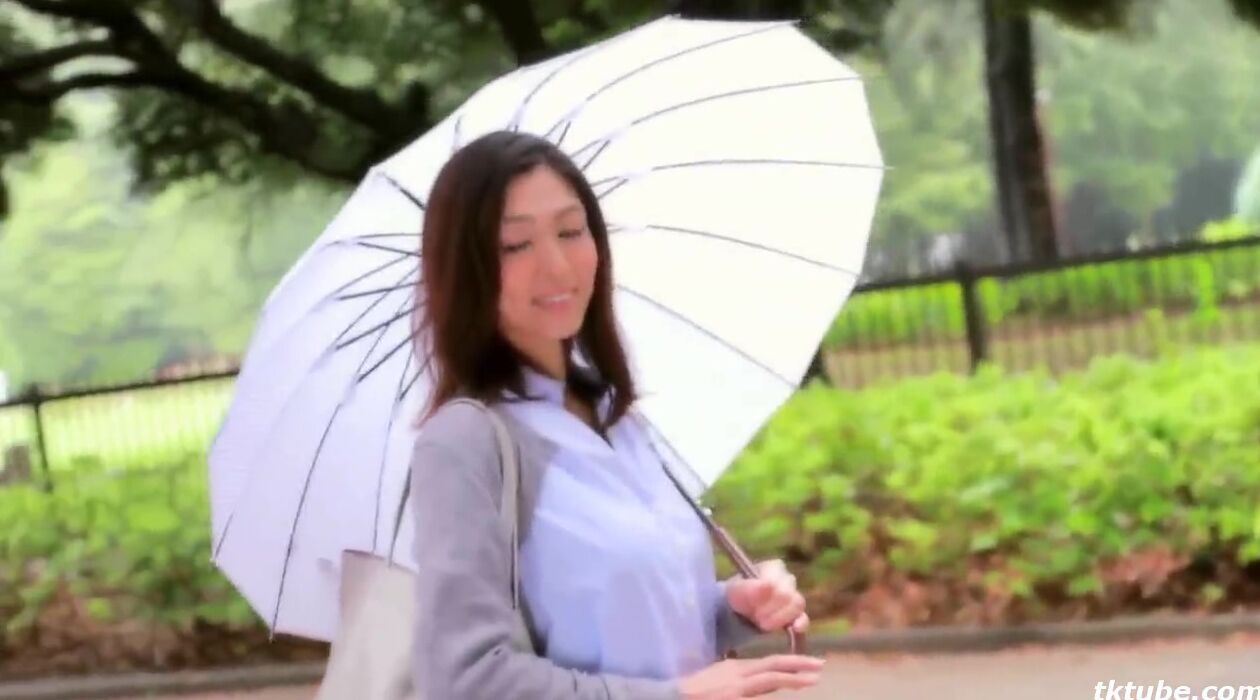 Satomi Kozaki 39 years old Chapter 4 breast milk - SDNM-066