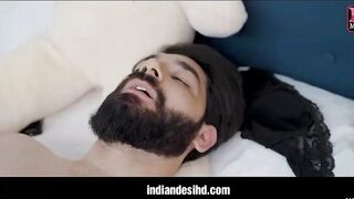 Merrid Bhabhi Hardcore Sex with Husbund Friend