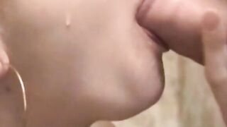 Girl's Blowjob Skills on Display