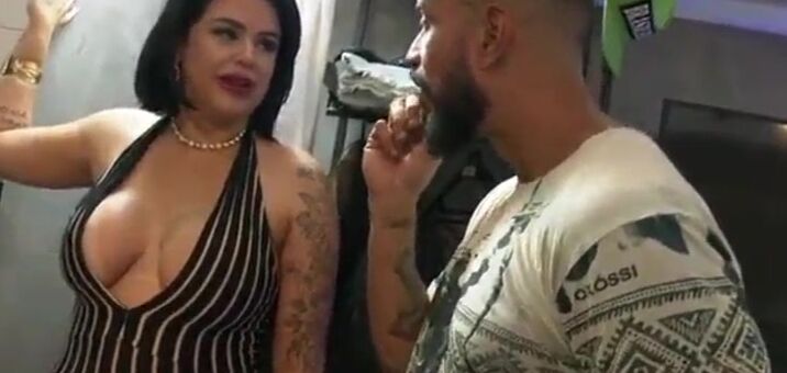 Morena gostosa do rabão fudendo com o dotado