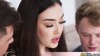 Lets teach our stepmom some new tricks