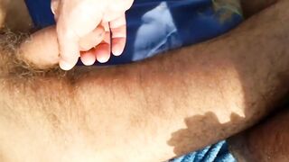 Maduro en la Playa: Mamando al Daddy en Público