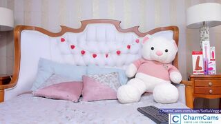 SofiaVegga Free erotic chat at CharmCams