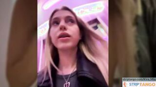 Kira_Miu Sex chatroom at stripTango