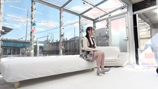 Magic Mirror Escape female college student's friendship chain project [DVDMS-940]