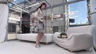 Magic Mirror Escape female college student's friendship chain project [DVDMS-940]