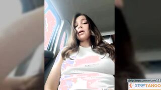 nicole111 Free cam sex chat at stripTango