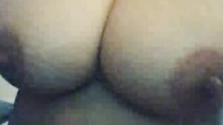 Big-Titted Indian Webcam Girl