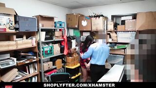 Shoplyfter- Hipster Shoplyfter Caught between two cocks