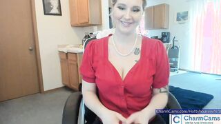 Hottyhousewife18 Flirtatious act at CharmCams