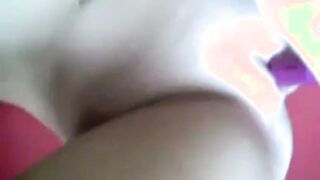 using mom's toy and cumming hard (Camilla, 19)