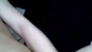 using mom's toy and cumming hard (Camilla, 19)
