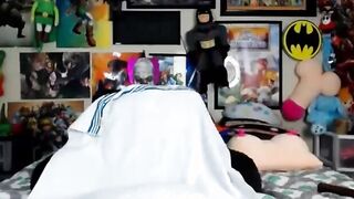 Camgirl Splits Like a Frog. Cumming Hard!