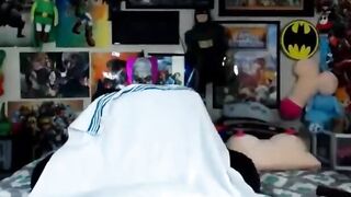 Camgirl Splits Like a Frog. Cumming Hard!