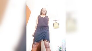Wairimu-Esther--- my vagina likes aircondition