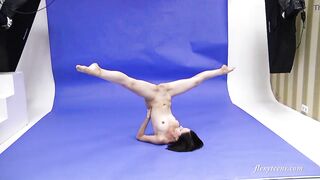 Upside down spreads and acrobatics from Galina Markova
