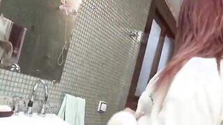 Ruiva gostosa do rabão fudendo com o dotado