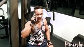 Loirinha gostosa do rabão fudendo com o negão dotado