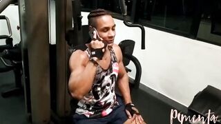 Loirinha gostosa do rabão fudendo com o negão dotado