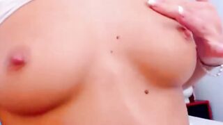 Hot Swedish Blonde Masturbates on Webcam