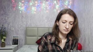 Amateur Afghan babe masturbates solo on webcam