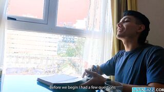Felipe Kum wants to taste Julian Shuls cock