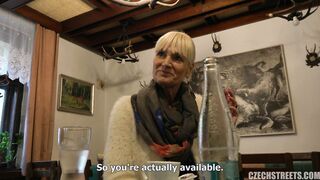 Czech Streets 113: Tour-guide from Karlstejn