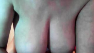 Big-Titted MILF Webcam Show!