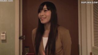 EYAN-005 Hanazakari no Wives Debut [Apricot] Kyou 27 Years Old Chapter 1