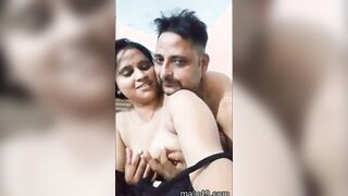 Sexy Indian Wife Kissing and Hard Fucking more video join telegram @desivid5