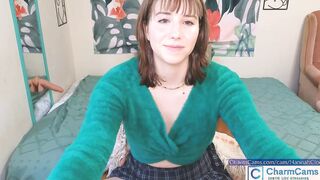 HannahCloe Provocative showpiece at CharmCams