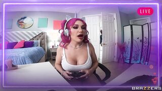 Threesome with the sexy streamer