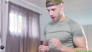 Angel Santana wants to get RIPPED and asked help from Arno Antino