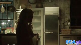 Malin Ackerman - Blond svensk brud i tjänstefel