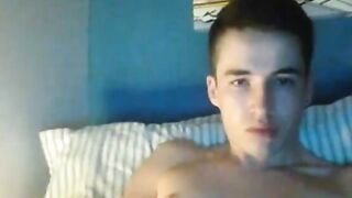 Twink's Amateur Webcam Masturbation Video