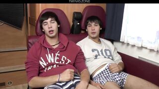Crazy Aston Twins Double Cum