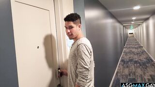 Jay Roman deepthroating Romeo Davis cock