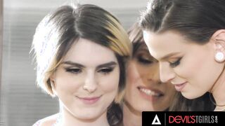 DEVILS TGIRLS - beauty Tgirl Sandwich With 3 Beauties Who Taking Turns Getting Her Booty Boned