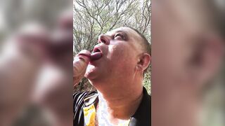 Muscled Hunks Outdoor Face Fuck