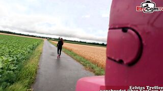 Jogger seduces her inside spontaneous sex inside the motorhome